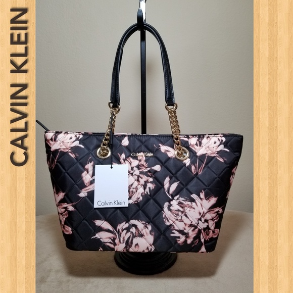 Calvin Klein Handbags - NWT CALVIN KLEIN NWT Women's Chain Tote Bag Black